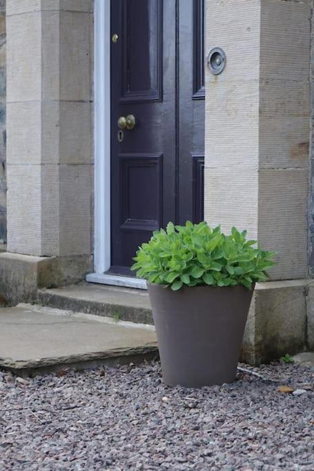 Stylish Scottish Manor, Coillemore House ไคล์ออฟล็อคฮัลช์ ภายนอก รูปภาพ